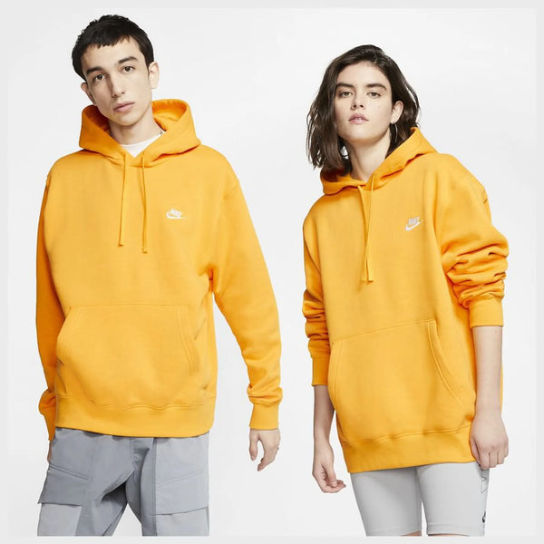 FELPA NIKE UOMO CON CAPPUCCIO SPORTSWEAR CLUB FLEECE GIALLA