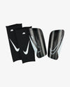 NIKE CHARGE FOOTBALL Schienbeinschoner