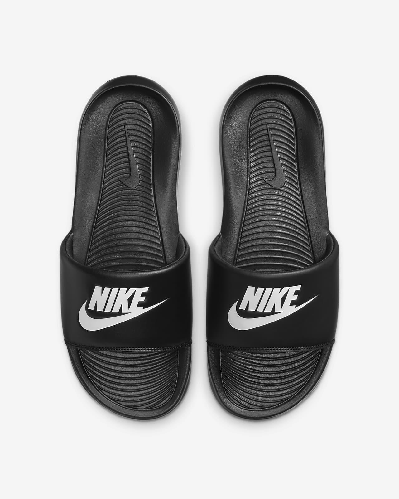 Nike Benassi Ciabatte Nike Con Taschino Ciabatte Nike Con Tasca