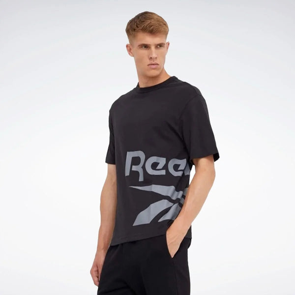 Magliette reebok uomo nere hotsell