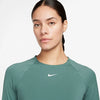 T SHIRT DONNA NIKE CROP SWOOSH FASCHION MAGLIA WOMAN CORTA VERDE