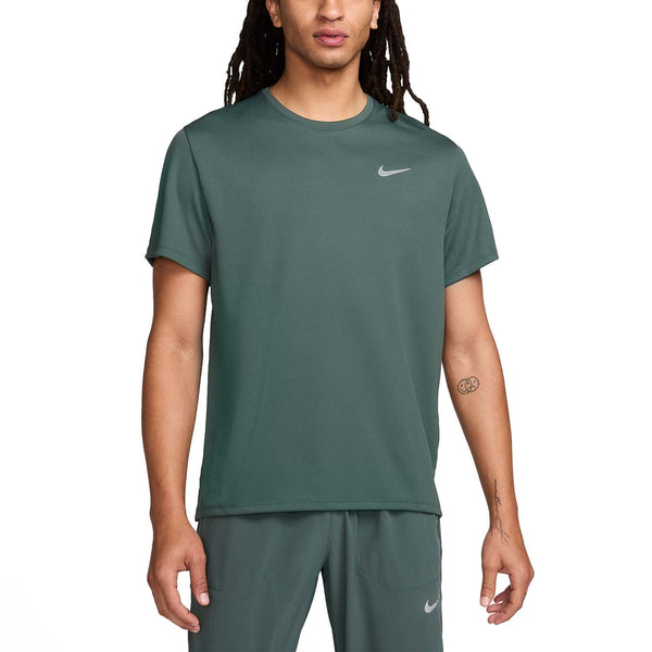 T SHIRT NIKE DRY-FIT RUN MAGLIA UOMO MAN TEE RUNNING VINTAGE GREEN