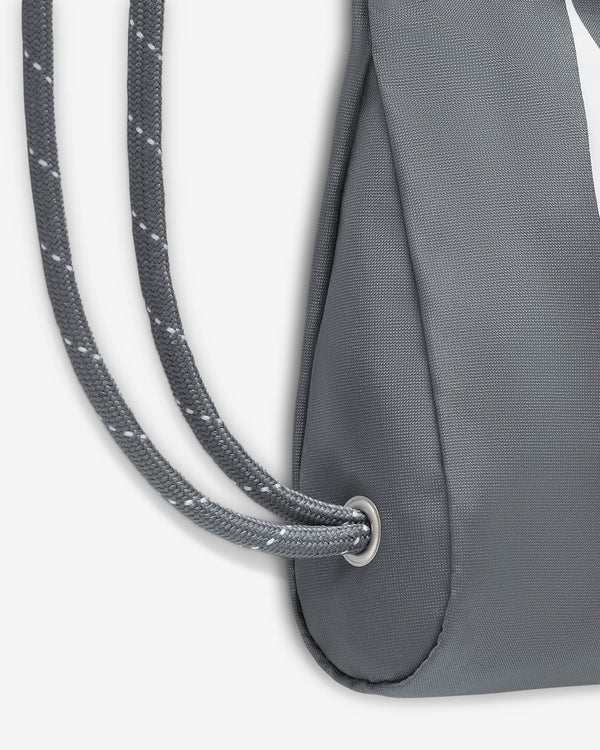 SACCA NIKE BORSA HERITAGE CON LACCETTI 13 LITRI PALESTRA GRIGIA