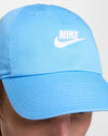 CAPPELLINO NIKE CAPPELLO VISIERA SPORTSWEAR CLUB CAP AZZURRO