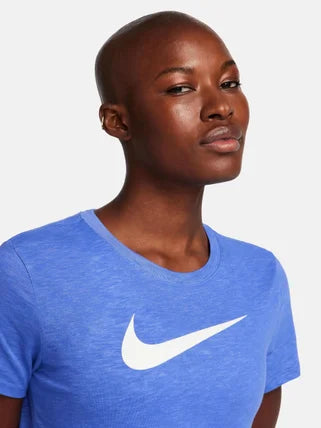 Nike t shirt donne blu hotsell